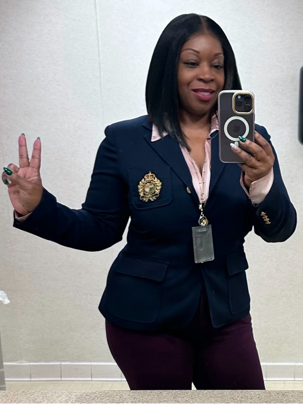 Lauren Ralph Lauren Navy Blazer with Embroidered Gold Crest🖲️
